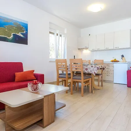 Apartments Zvone1 Veli Rat Exterior photo
