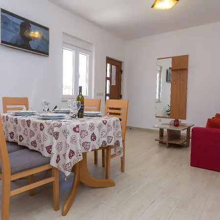 Apartments Zvone1 Veli Rat Exterior photo