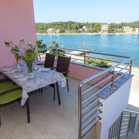 Apartments Zvone1 Veli Rat Exterior photo