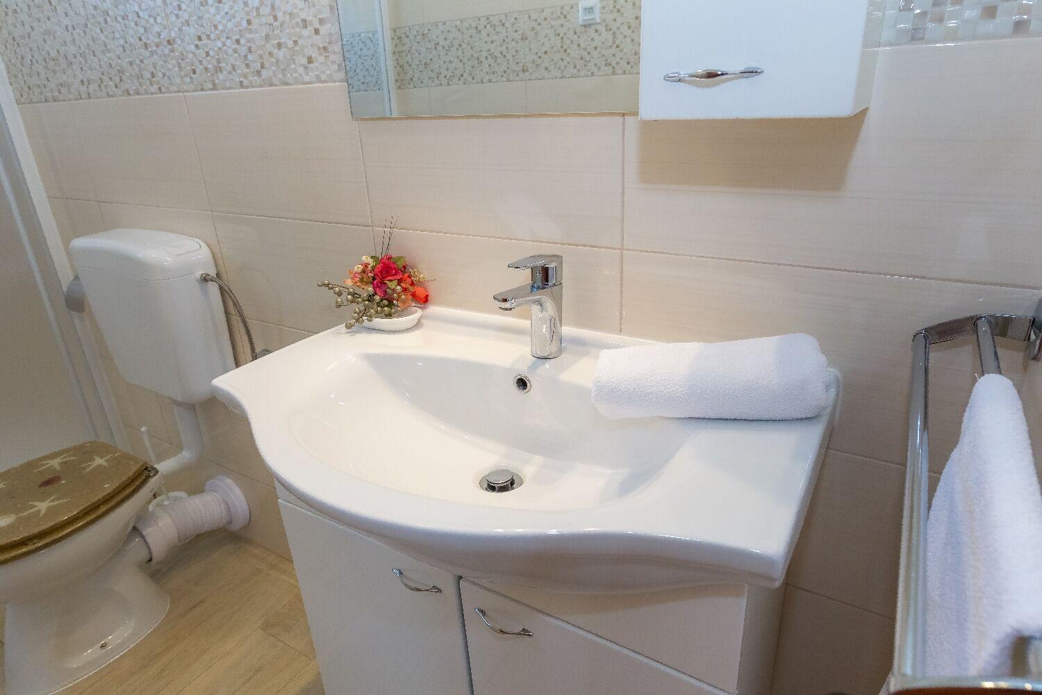 Apartment Zvone1 *