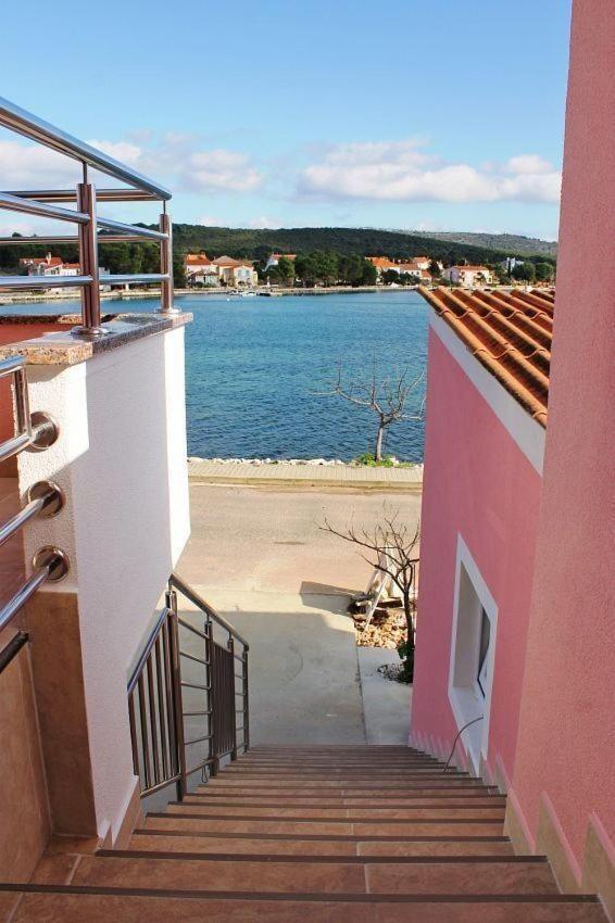 Apartment Zvone1 *